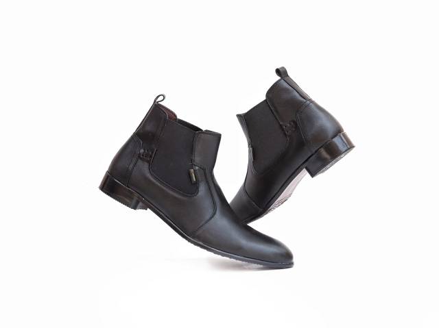 CEVANY - Sepatu Boots Pria Model Chelsea Boots Formal Casual Kerja