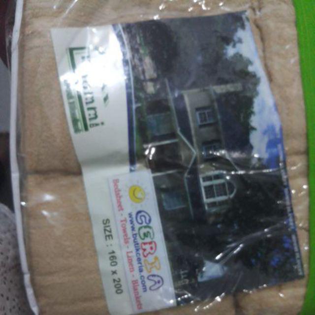 Selimut Handuk Katun Dewasa Polos Hommi 160x200 - Pink
