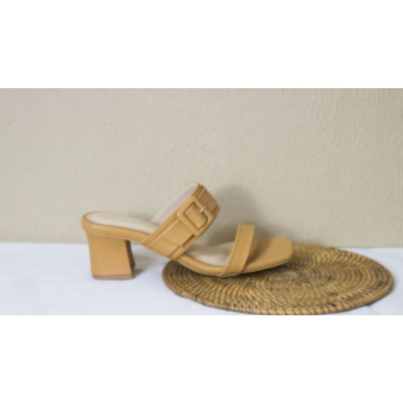 SELLA Heels Sandal Wanita