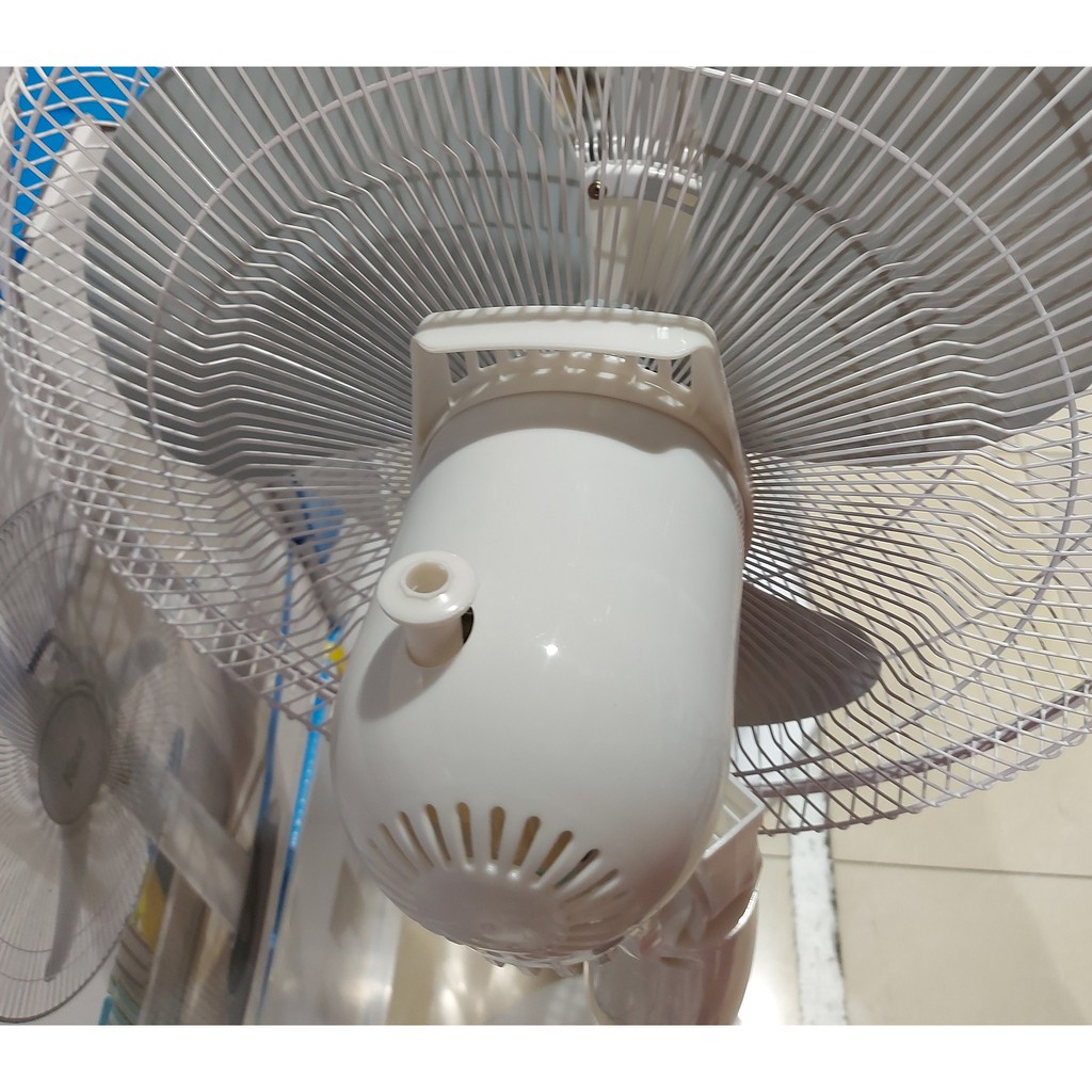 Kipas Angin 16 Inc / Stand Fan White / 3 Speed Fan