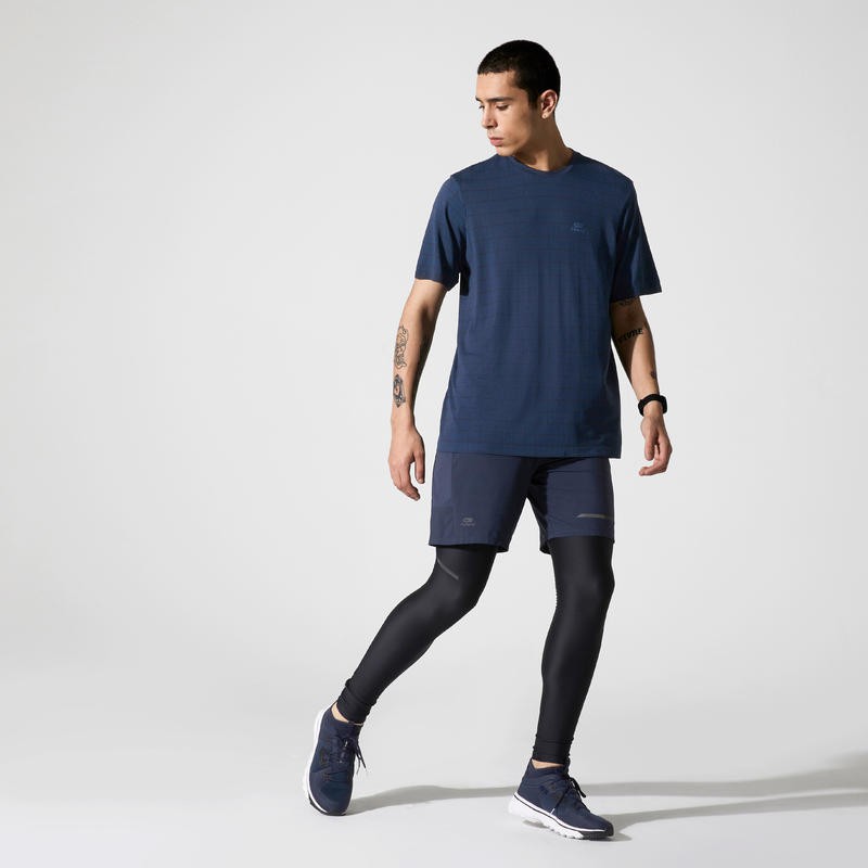 KALENJI Kaos T-shirt Pria Run Dry+ Pola Kotak - Kotak Menyerap Keringat Olahraga Lari - Navy