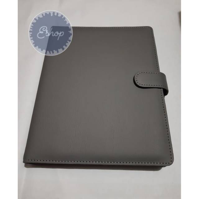 

Binder Polos Abu-Abu Muda