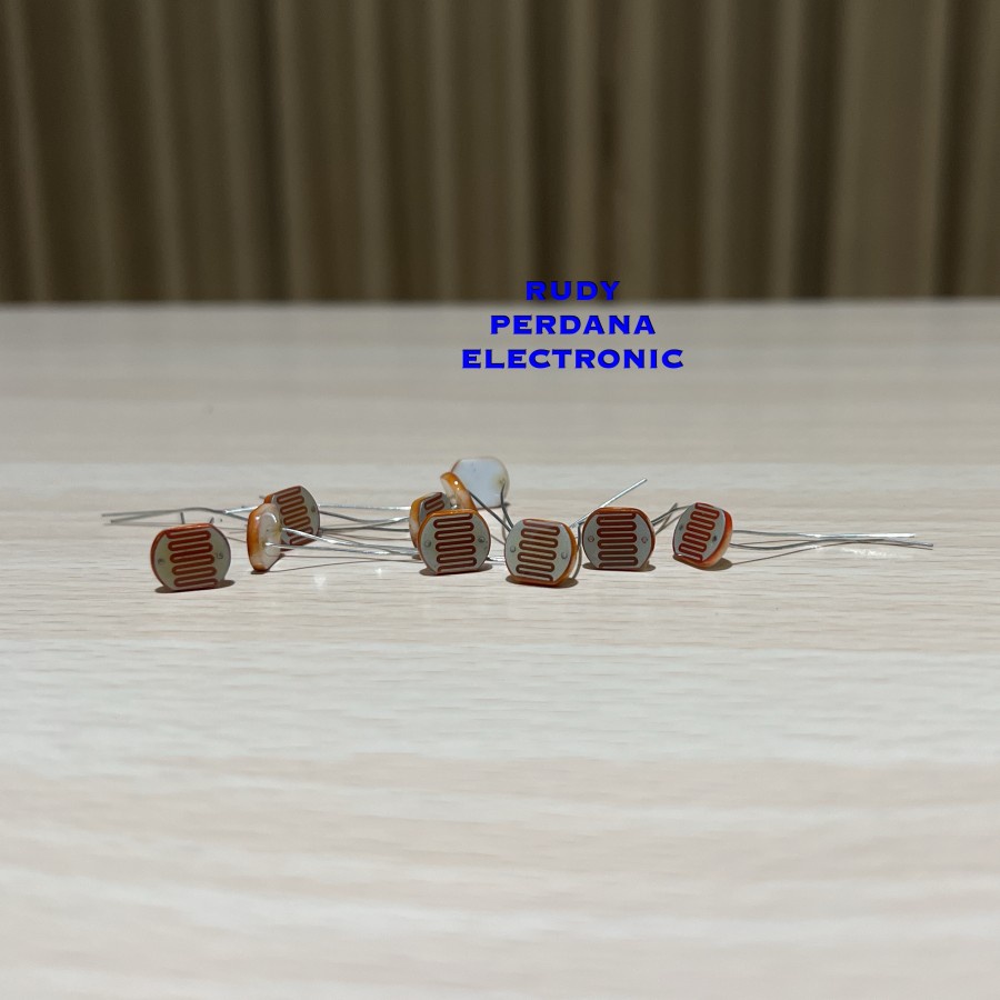 LDR LIGHT DEPENDENT RESISTOR PHOTORESISTOR FOTO SENSOR CAHAYA 10MM