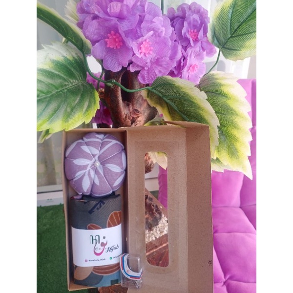 Hampers Hijab Paket Basic