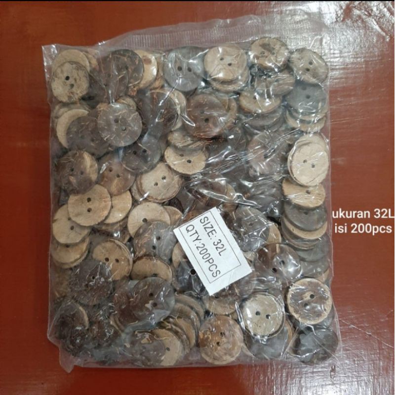 kancing batok 32L(2cm)