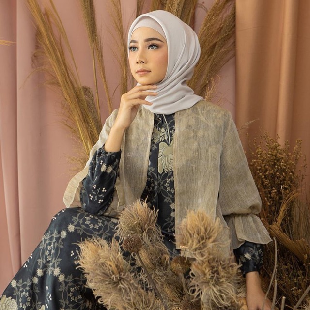 Lalika Outer Wearing Klamby