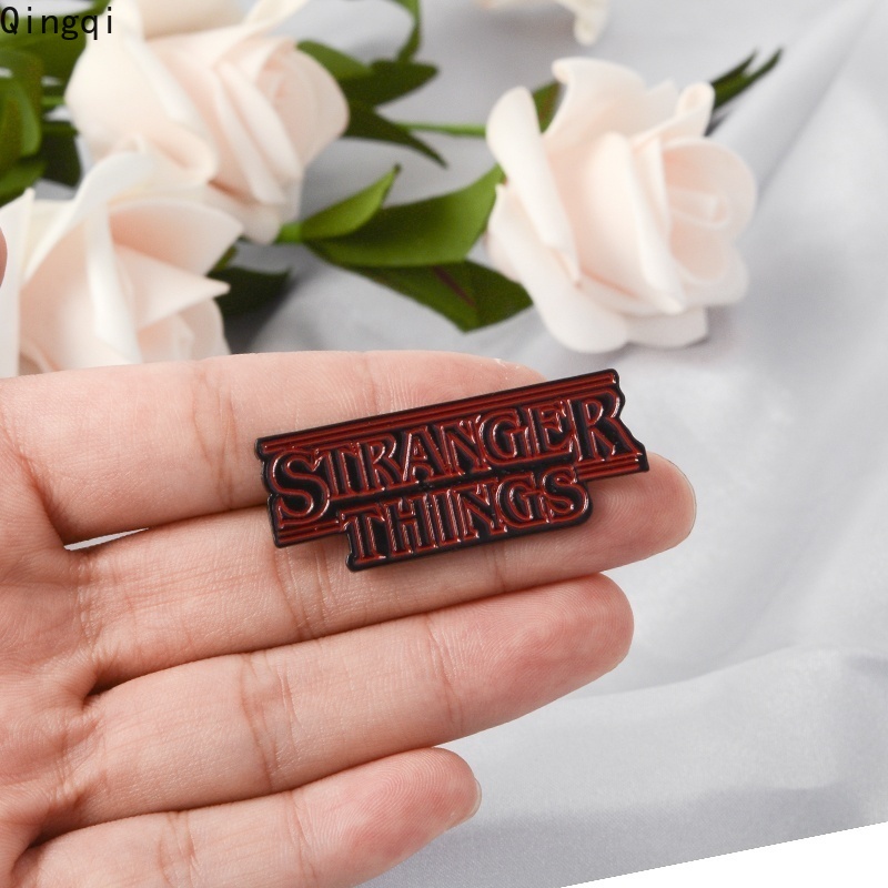 Pin Bros Enamel Desain Stranger Things Untuk Aksesoris Kerah