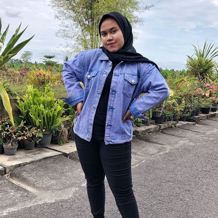 Jaket Jeans Oversize LD 110 - 150 // Jaket Jumbo Saku Wanita Sandwash Denim Premium-ARETHA SW BIRU LD120