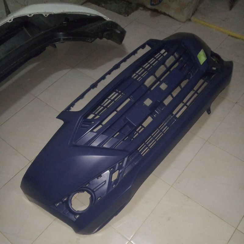 Bumper depan Daihatsu Granmax Sigra Custom