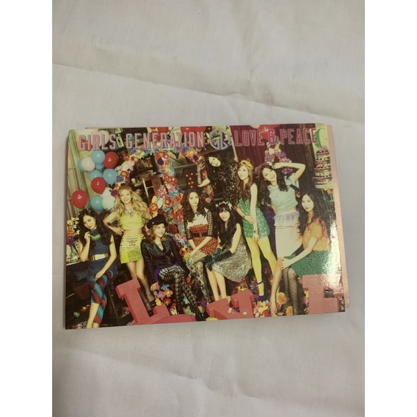 SNSD ALBUM LOVE AND PEACE JAPAN