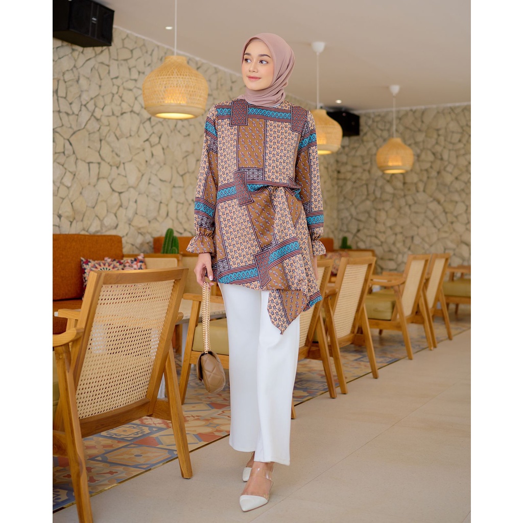 ALONNA BLOUSE