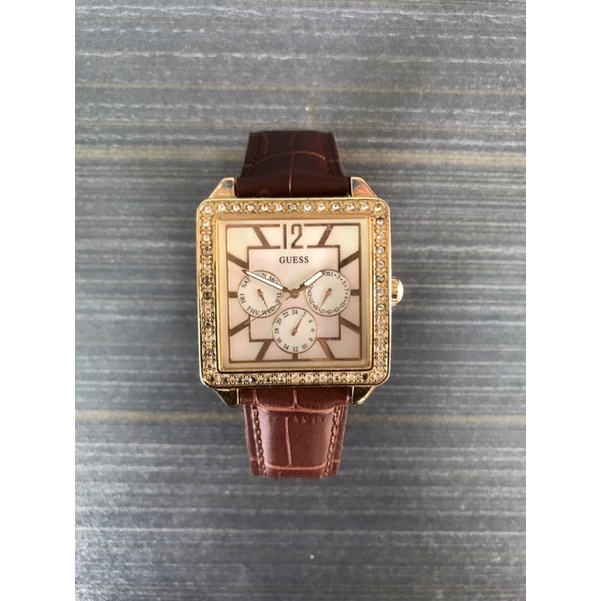 Bekas Second Preloved GUESS Jam Tangan Wanita Original Fashion Chronograph Stainless Rose Gold Akses