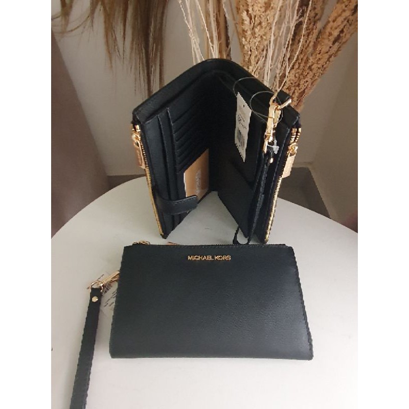 mk jet set wrislet double zipp black original