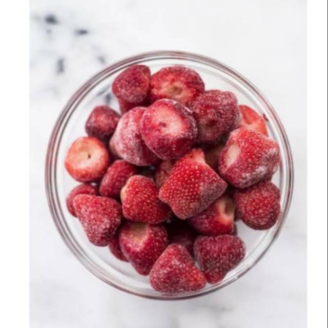 Frozen IQF strawberry
