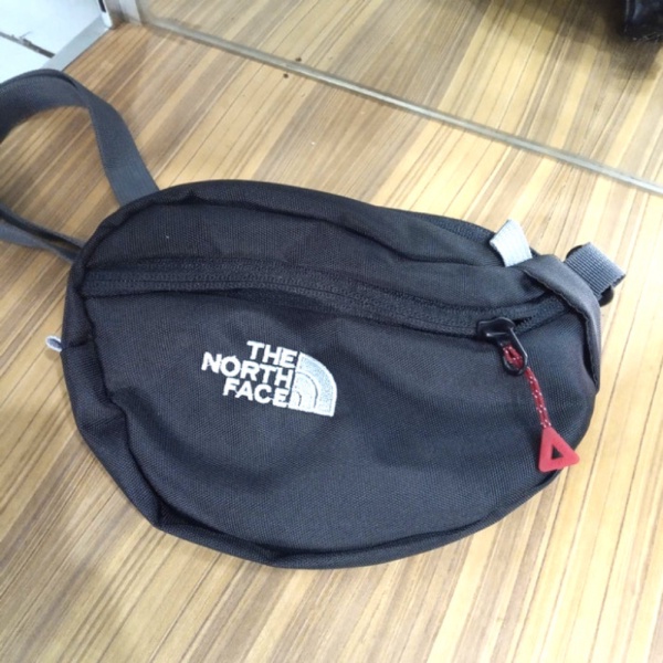 Jual Tas Slempang TNF Not Consina Milford - Hitam Berkualitas