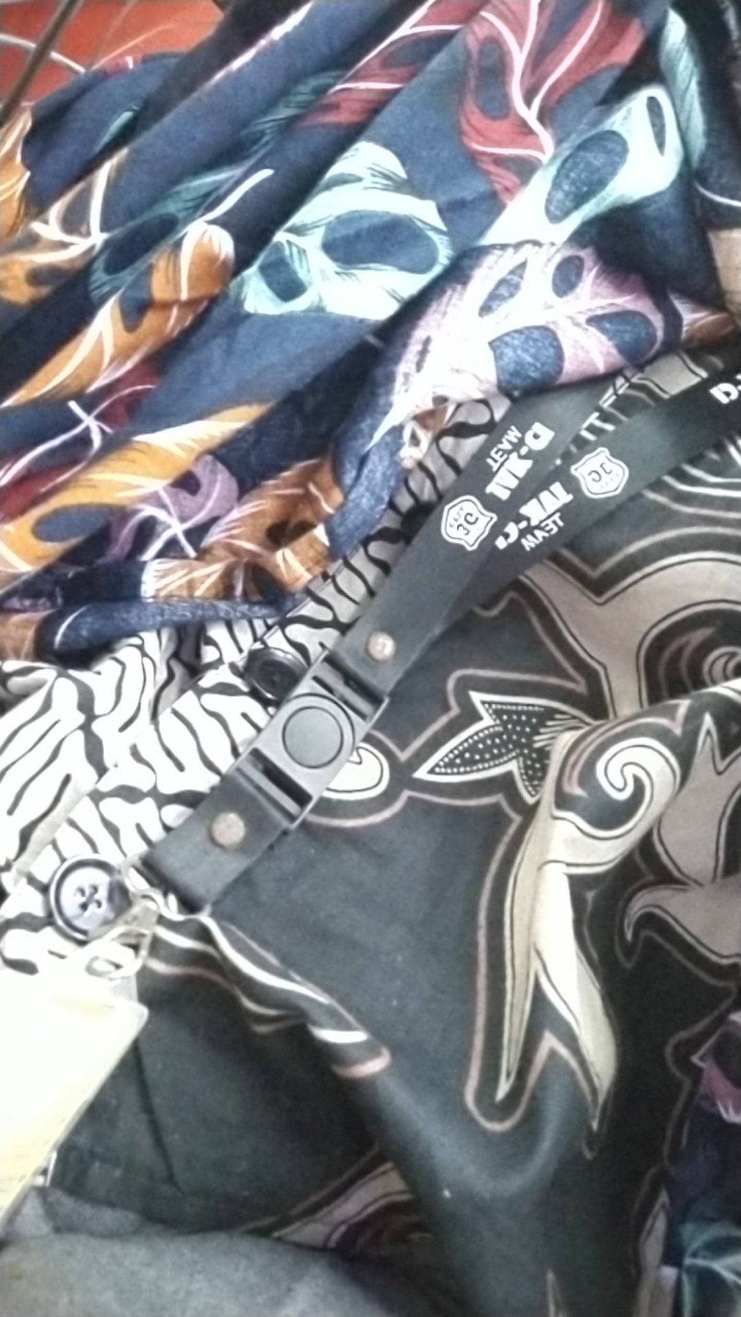 Crop Top Etnik Atasan Batik Wanita Modern