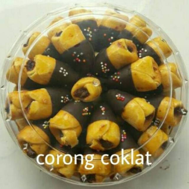 

Kue kering / corong coklat / lipat keju