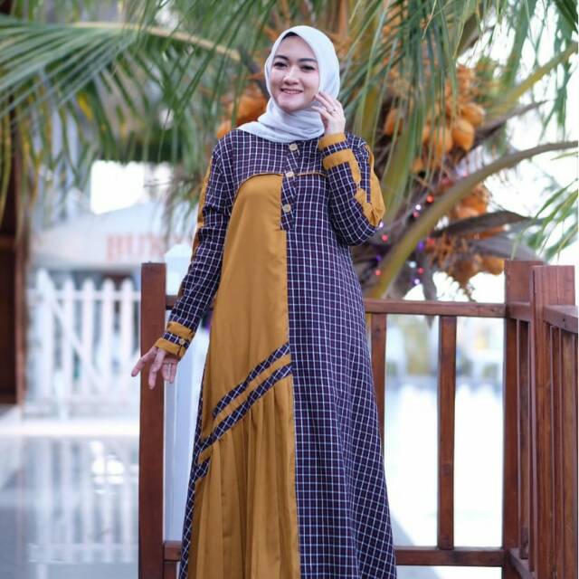 Nadira dress by restu mandeh