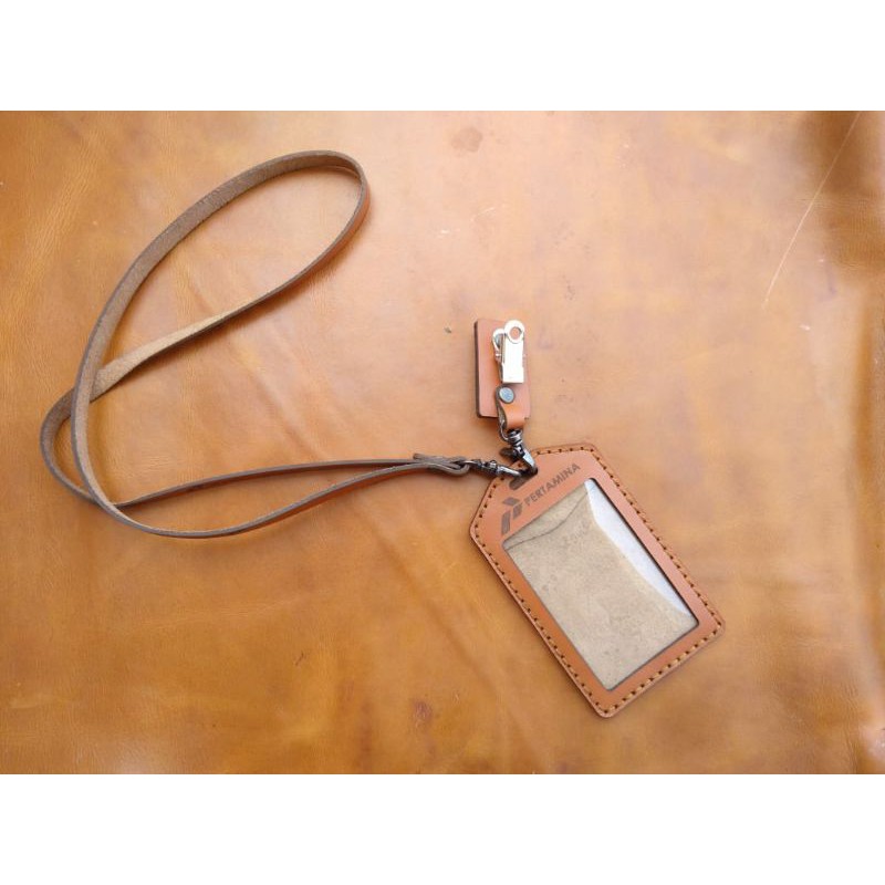

Id card/nametag holder custom
