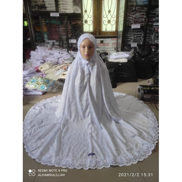 mukena prada timbul. bordir aseli. full. putih