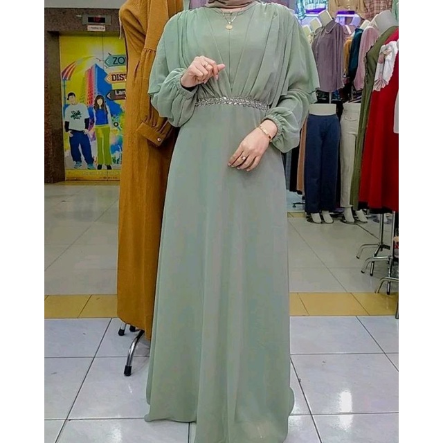 Gamis ceruty rempel dada
