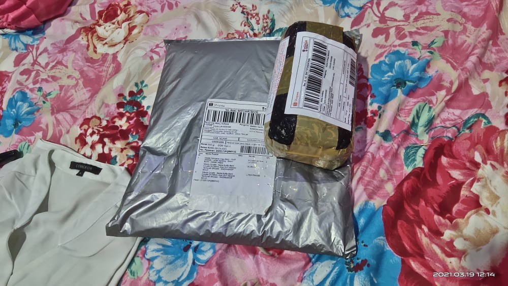 Maura Couple - Sania Ruffle Batik Couple Ori Ndoro Jowi Dnt Garansi Termurah Shopee - Shopashop Solo