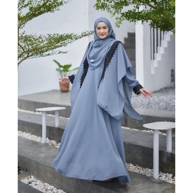 ABAYA NADHIRA