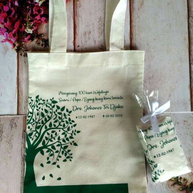 

Goodiebag / Totebag / Tas Souvenir Blacu 40x50 Awet, Murah, Ramah Lingkungan