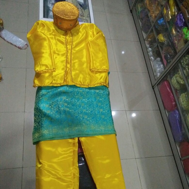 Baju adat betawi untuk sd muat sd smp