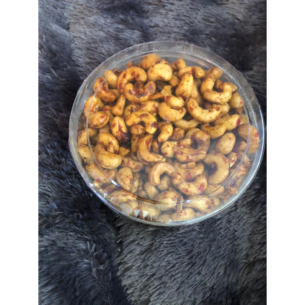 

KACANG METE PEDAS MANIS/pedas thailand ASLI WONOGIRI 1 Kg