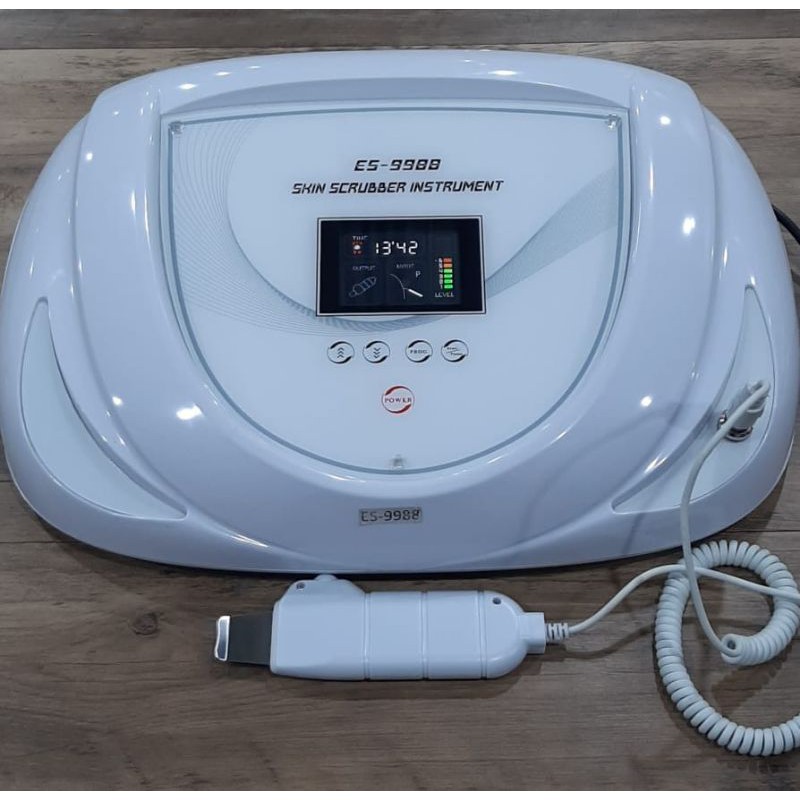 Mesin Facial Skin Scrubber Instrument