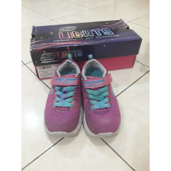 Sepatu lampu Led anak perempuan Skechers SLight