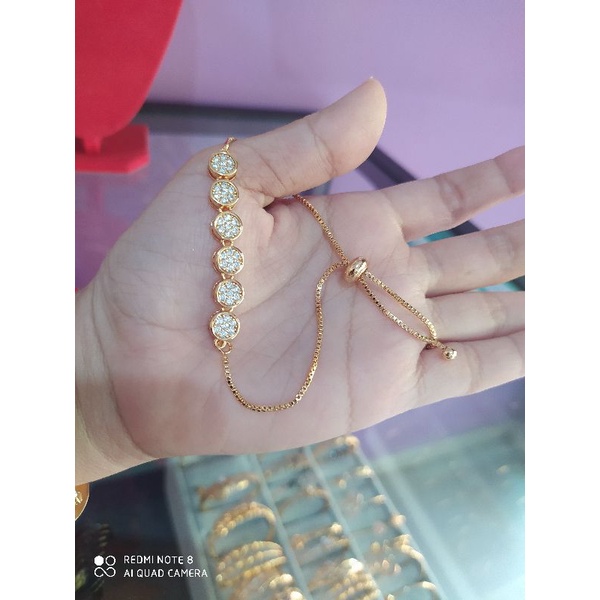 Gelang serut mata mata merah