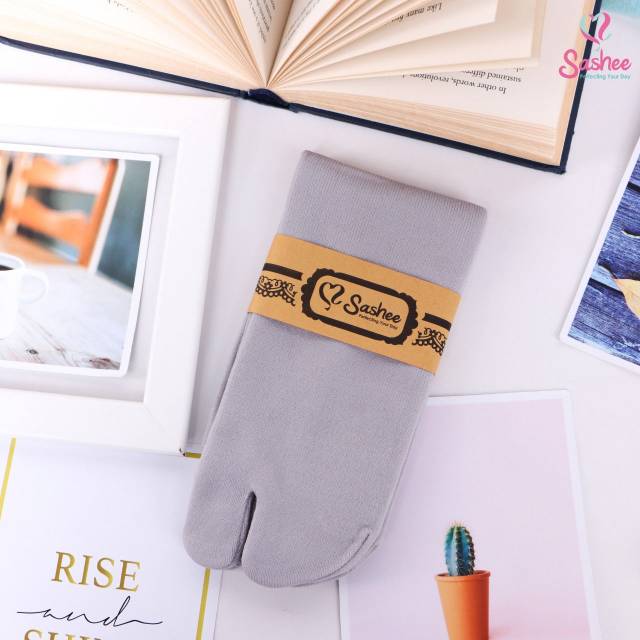 Best Seller Kaos Kaki Jempol Polos by Sashee | Kaos kaki terlaris
