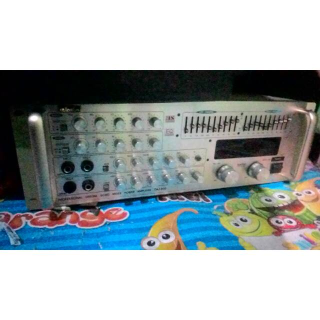 Amplifier bma daj 800