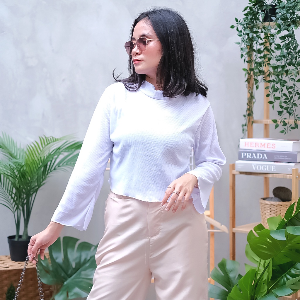 Tq88indonesia Blouse Crop Wanita Kekinian / Mandevilla Crop Top / Blouse Lengan Panjang /Ootd / Baju Atasan Wanita / Baju Lengan Terompet  Terbaru