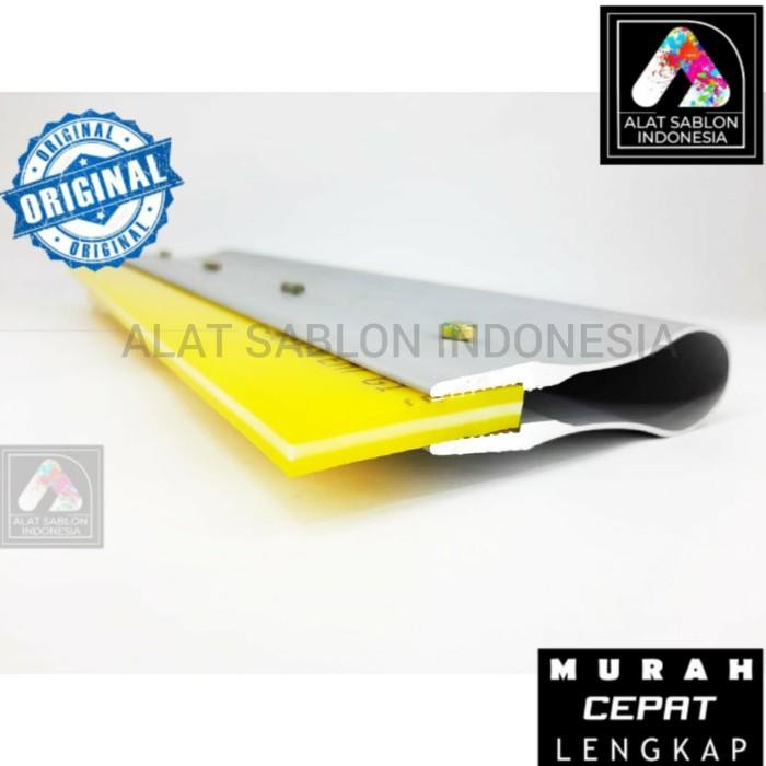 

Feardi/ Gagang Rakel Alumunium Besar P 25Cm + Rakel 3 Lapis Kuning 9Mmx50Mm