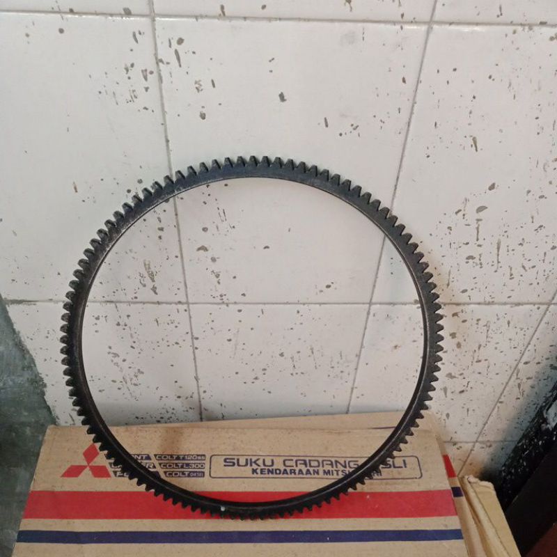 gigi gendeng mobil L300 bensin