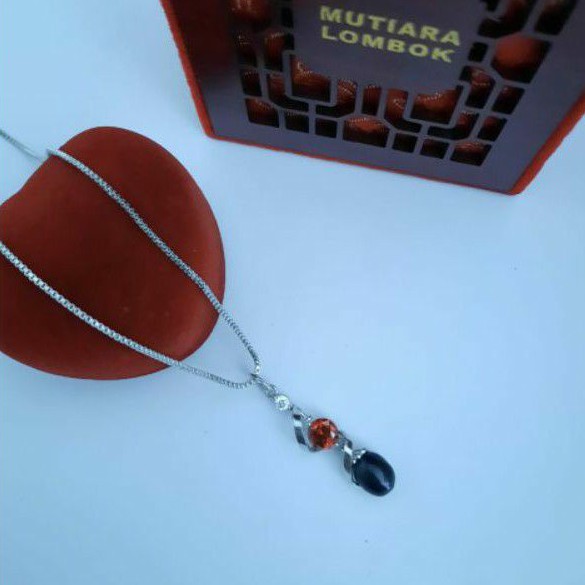 KALUNG LIONTIN MUTIARA AIR TAWAR SUPER WARNA HITAM