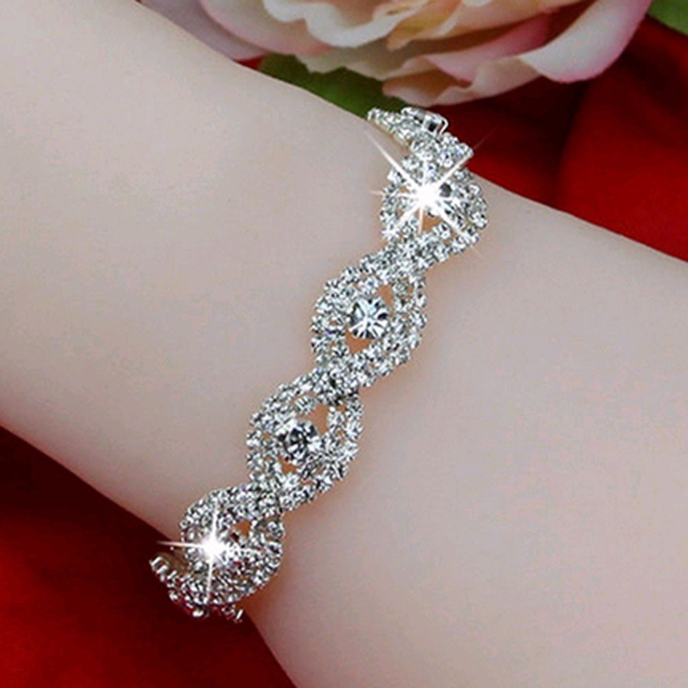 Gelang Bangle Hias Kristal Berlian Imitasi Warna Silver untuk Wanita