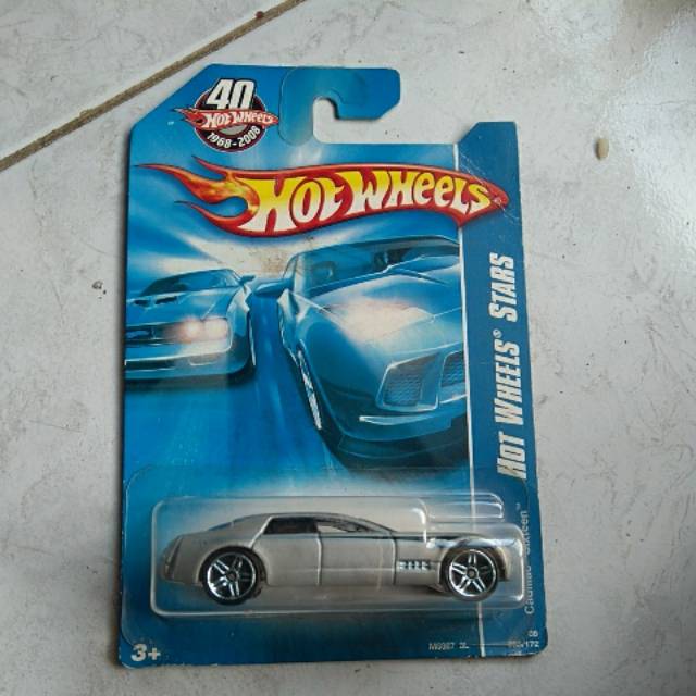 Hot Wheels Cadillac sixteen - hot wheels stars
