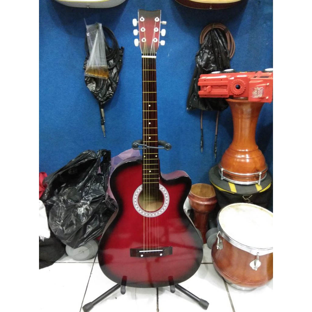 Gitar Akustik Warna Maroon Merk Yamaha Jakarta Murah Buat Belajar Pemula