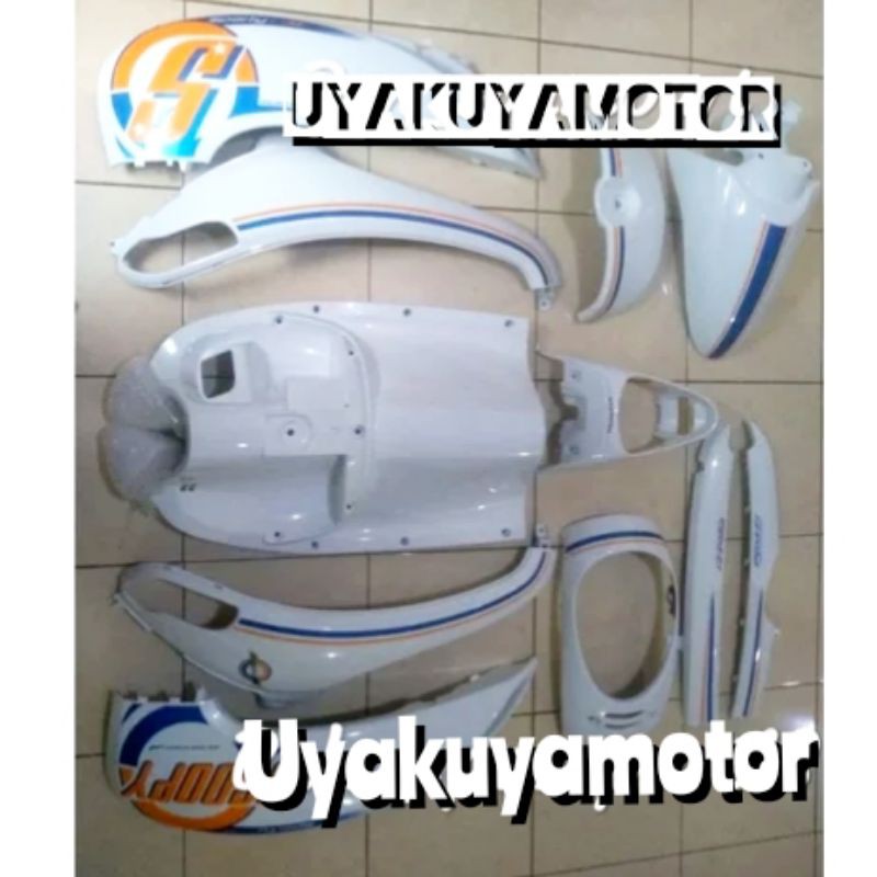 body bodi full halus scoopy fi putih