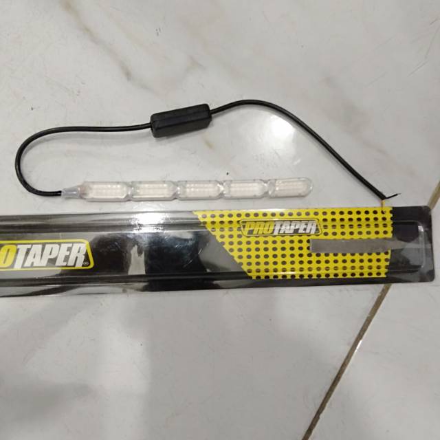 Lampu alis DRL cristal kristal meteor 2warna 15cm plus running universal