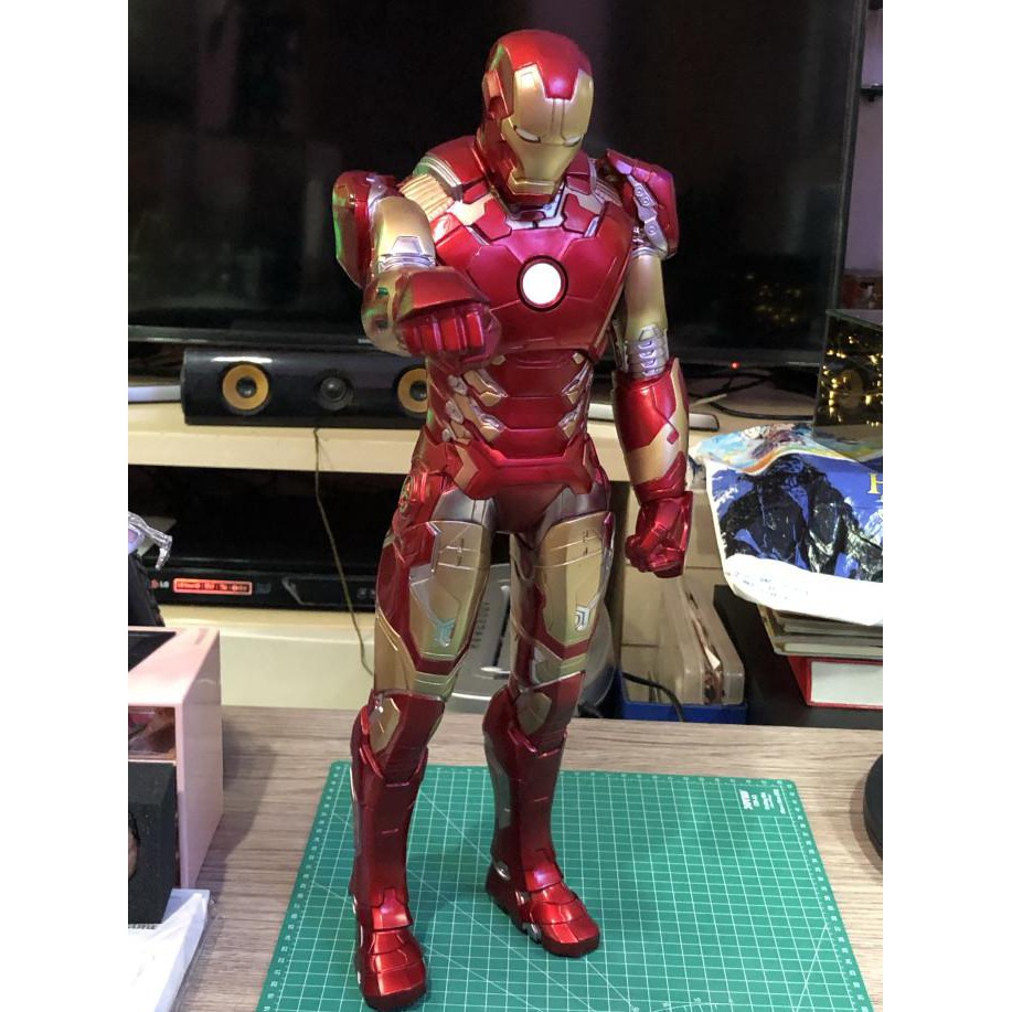Iron Man Mark 43 1/4 Scale (Not Hot Toys) Jerinotoko