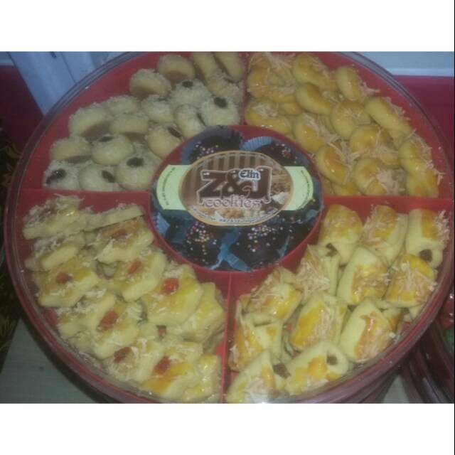 

Kue Kering Kombinasi / Paket