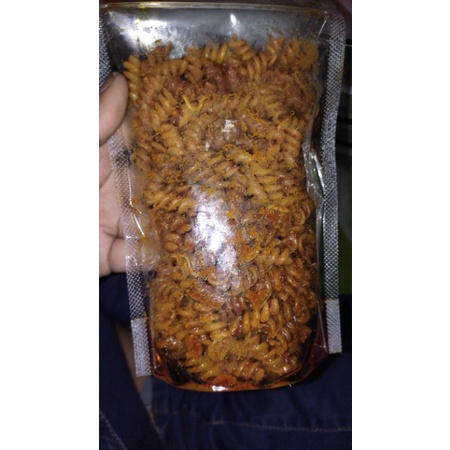 

makroni pelintir