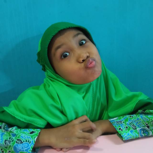 mecca_sovyana_cheril_020413