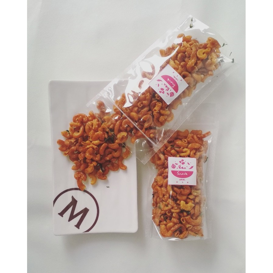 

Makaroni Daun Jeruk Ben Snack