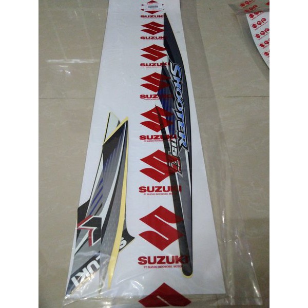 STIKER BODI STRIPING SHOOTER FI HITAM ORIGINAL SUZUKI B22J10NYVU